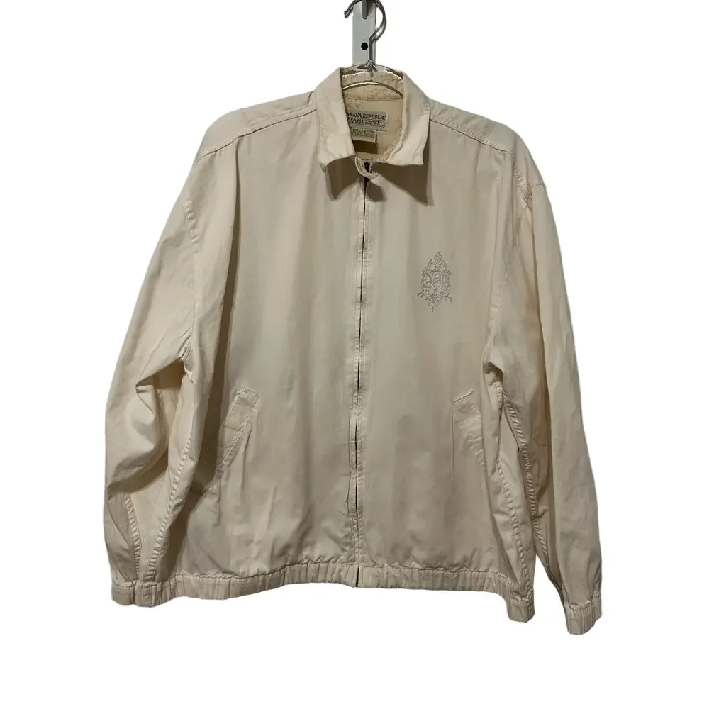 ⛵️Banana Republic vintage off white/ Light Tan Jacket embroidered logo(M)GUC…